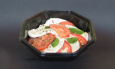 Tomate-Mozarella mit italienischem Dressing